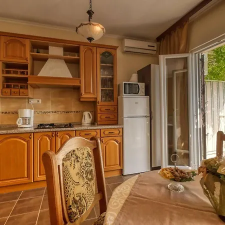 Helena Mit Entspannung Im Whirlpool By Interhome Apartament Mlini