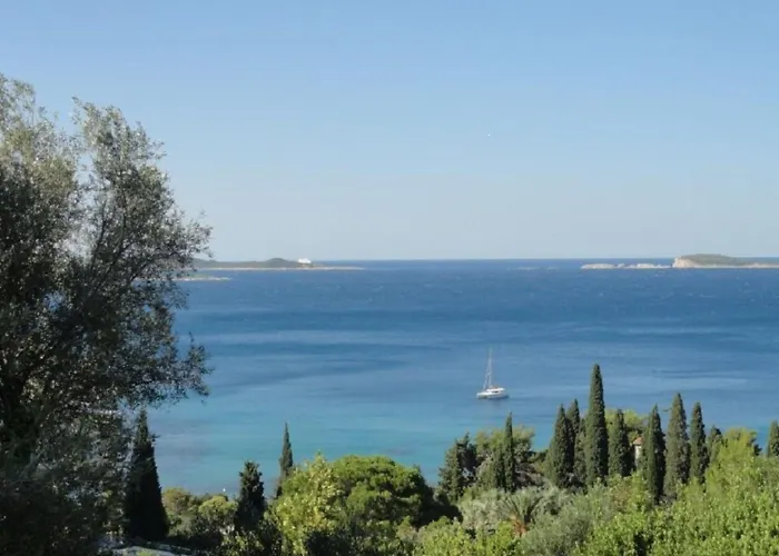 Helena Mit Entspannung Im Whirlpool By Interhome Mlini